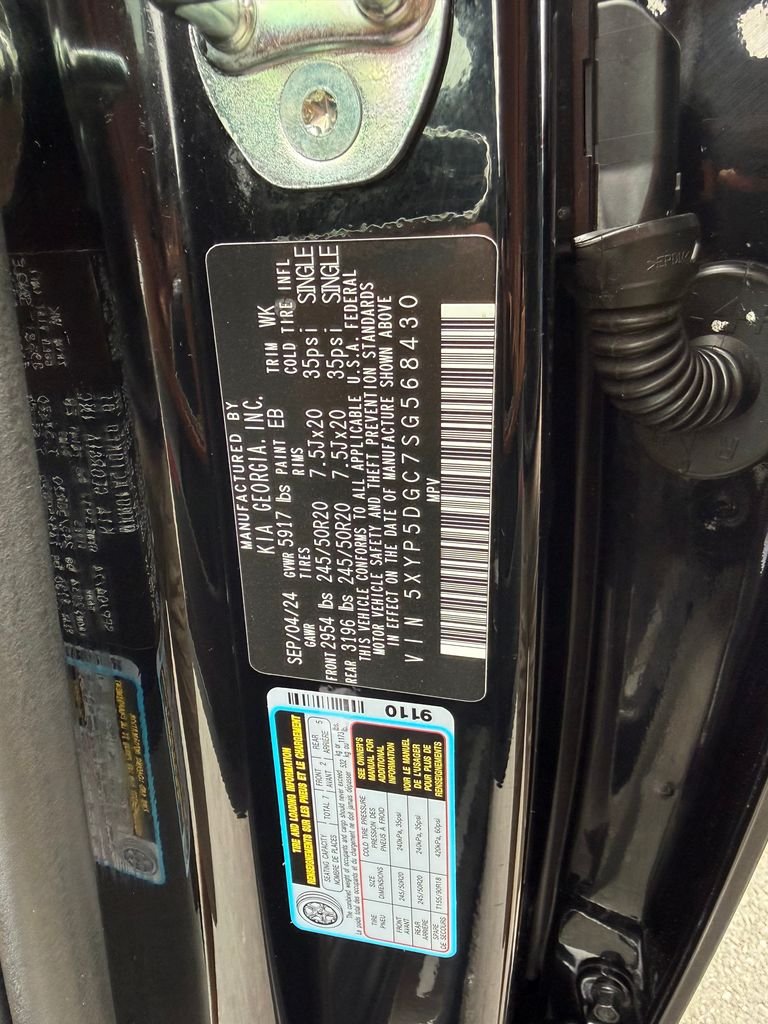 Certified Used 2025 Black Kia SX X-Line image 21