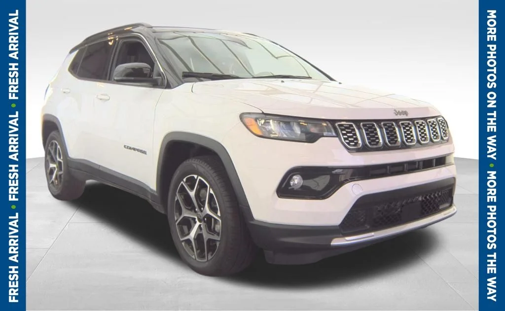 Used 2025 White Jeep Limited image 1