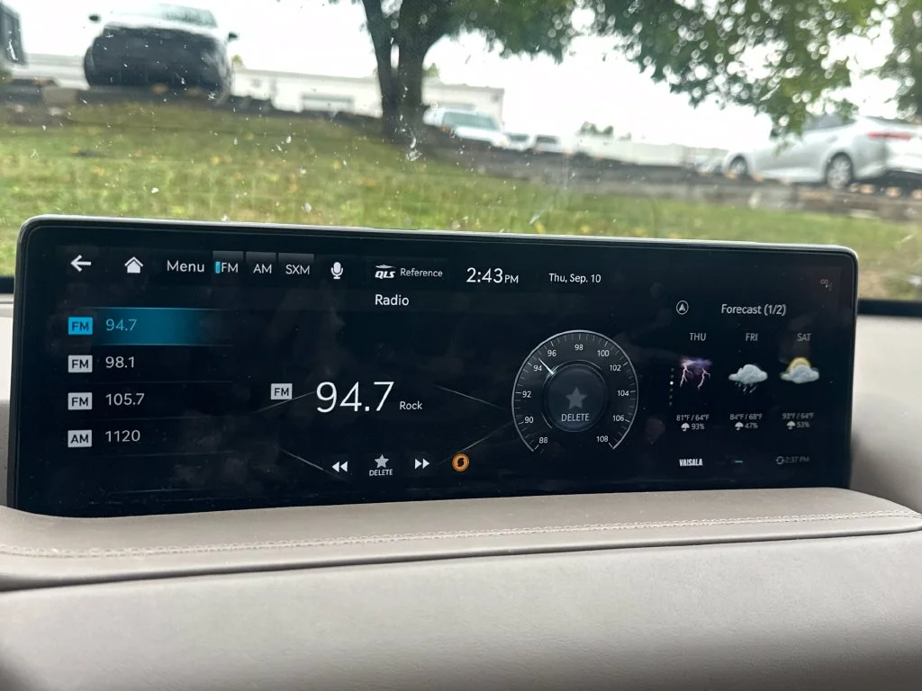 2024 GENESIS GV80 Standard - Photo 47