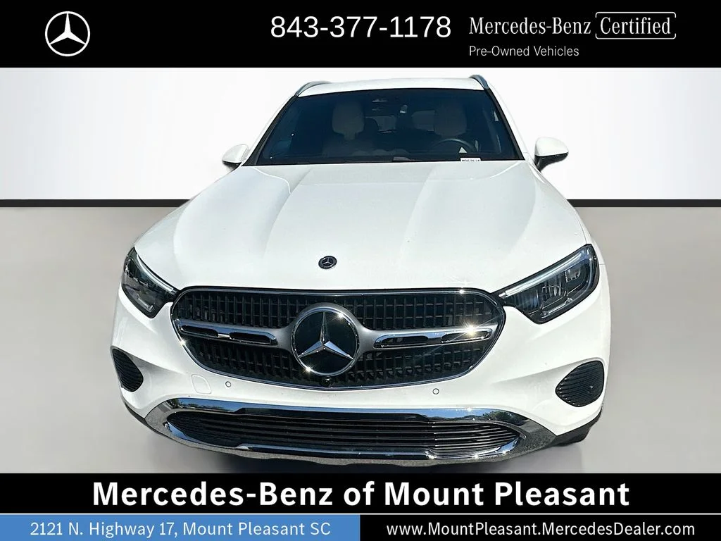 Certified Used 2025 Polar White Mercedes-Benz GLC 300 image 2