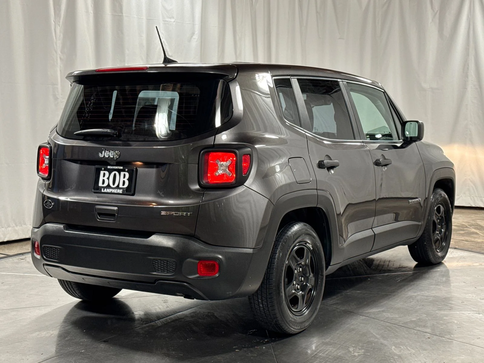 Used 2019 Crystal Metallic Jeep Sport image 10