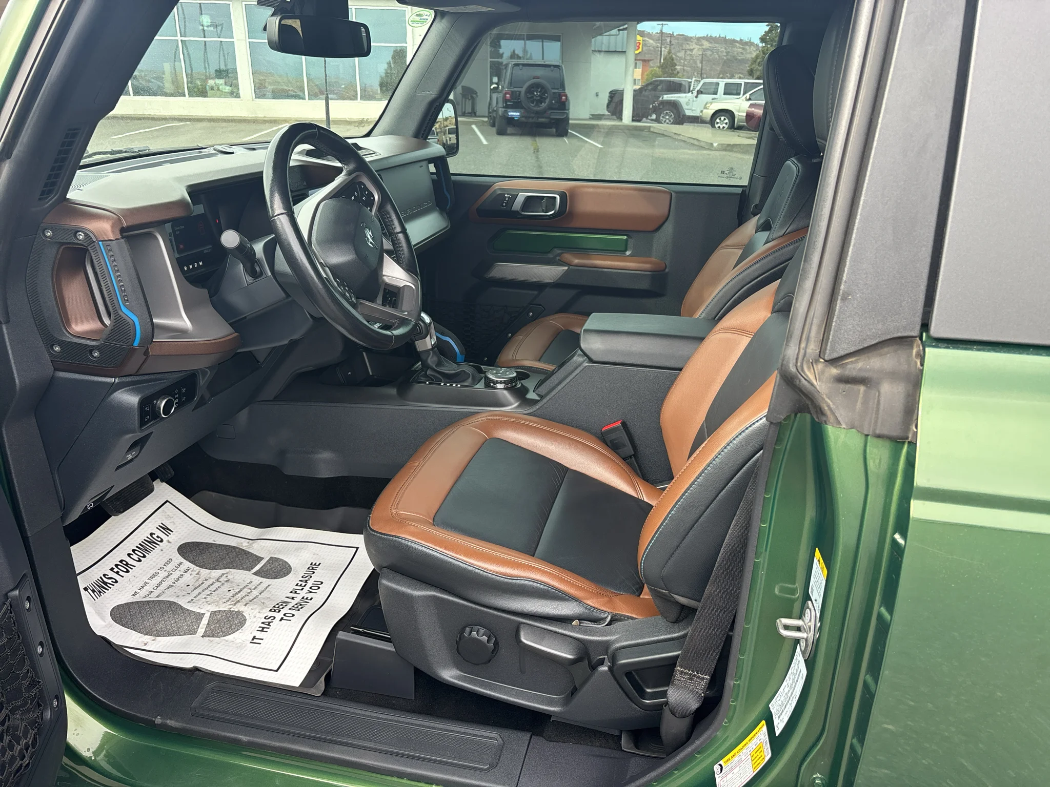 Used 2023 ERUPTION GREEN METALLIC Ford Outer Banks image 10