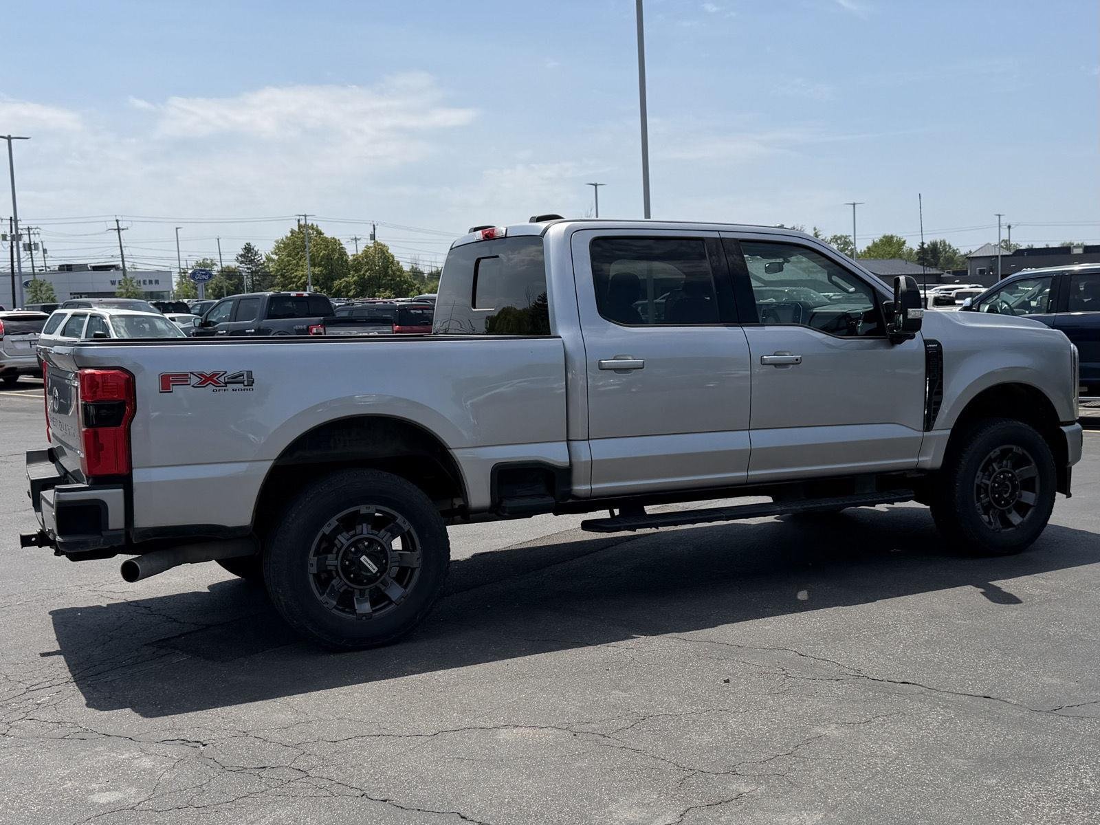 Used 2024 Iconic Silver Ford LARIAT image 6