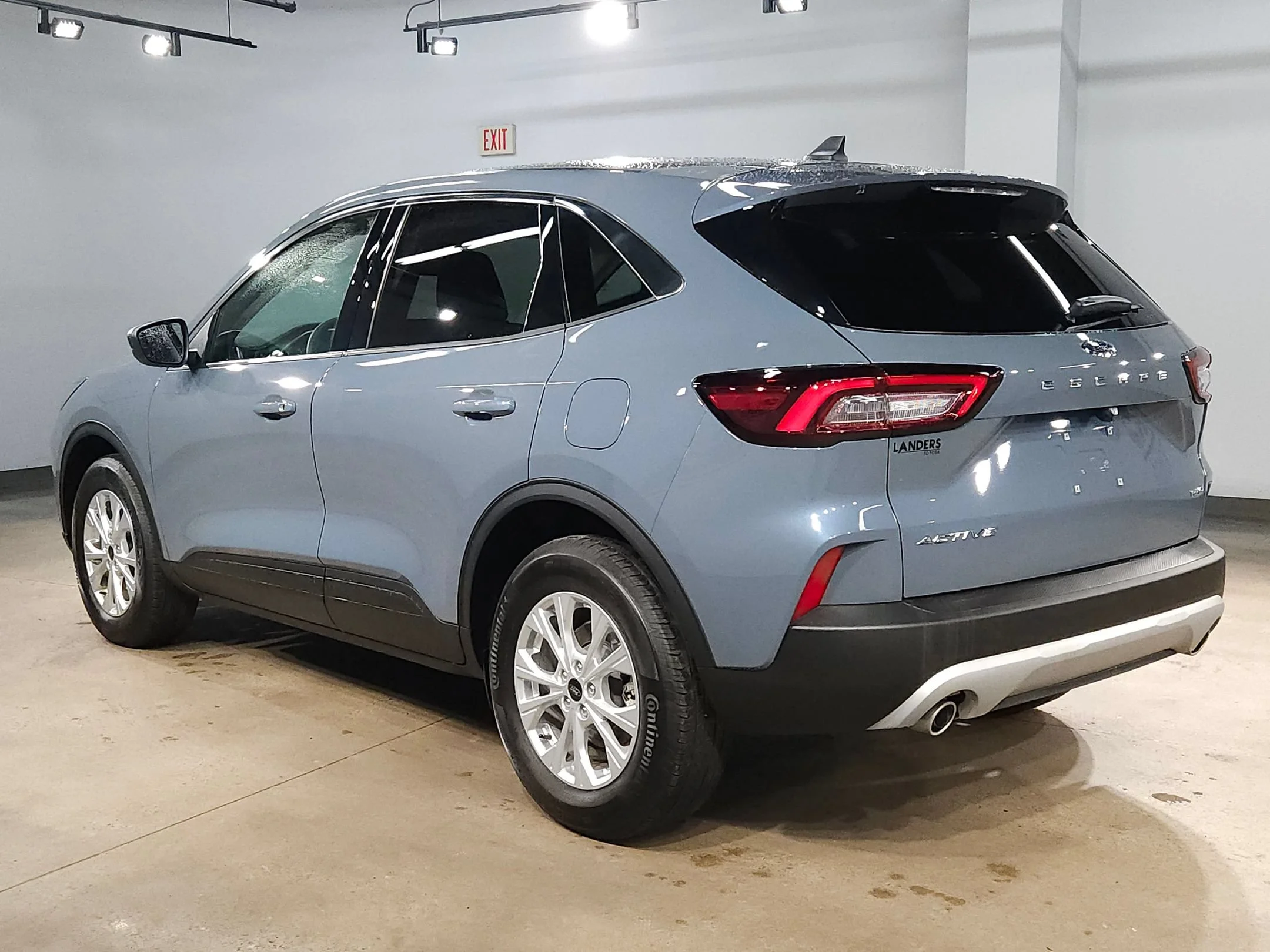 Used 2024 Vapor Blue Metallic Ford Active image 5