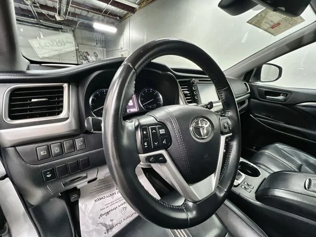 Certified Used 2017 Silver Toyota SE image 10