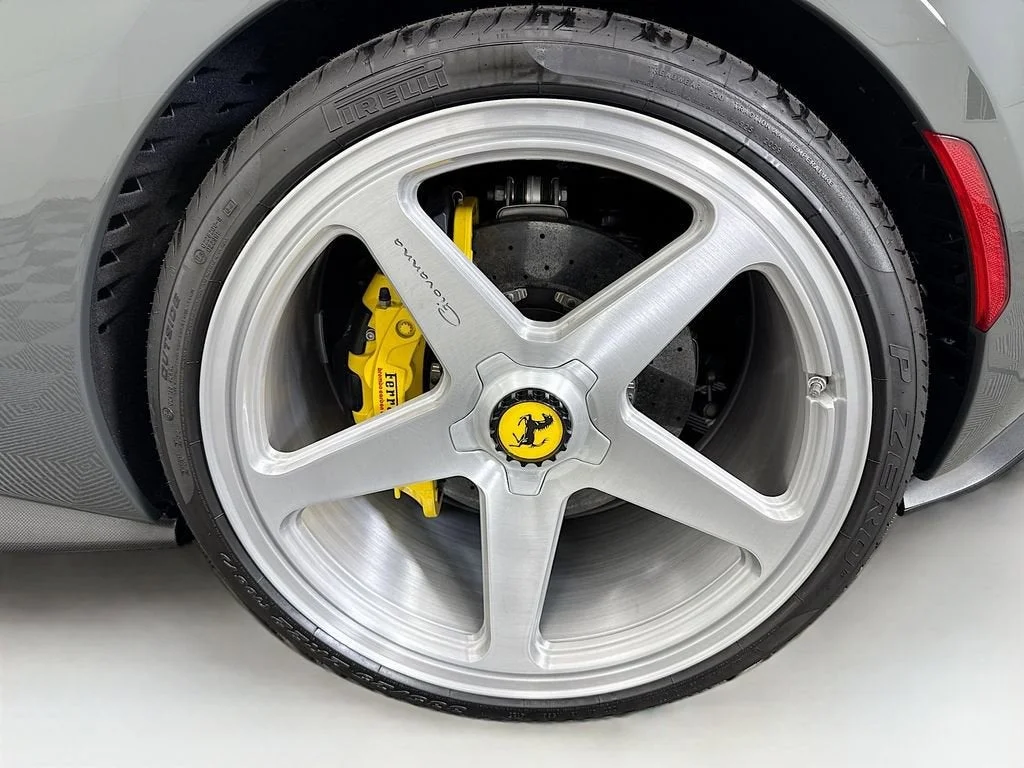 Used 2022 Grigio Scuro Ferrari  image 27