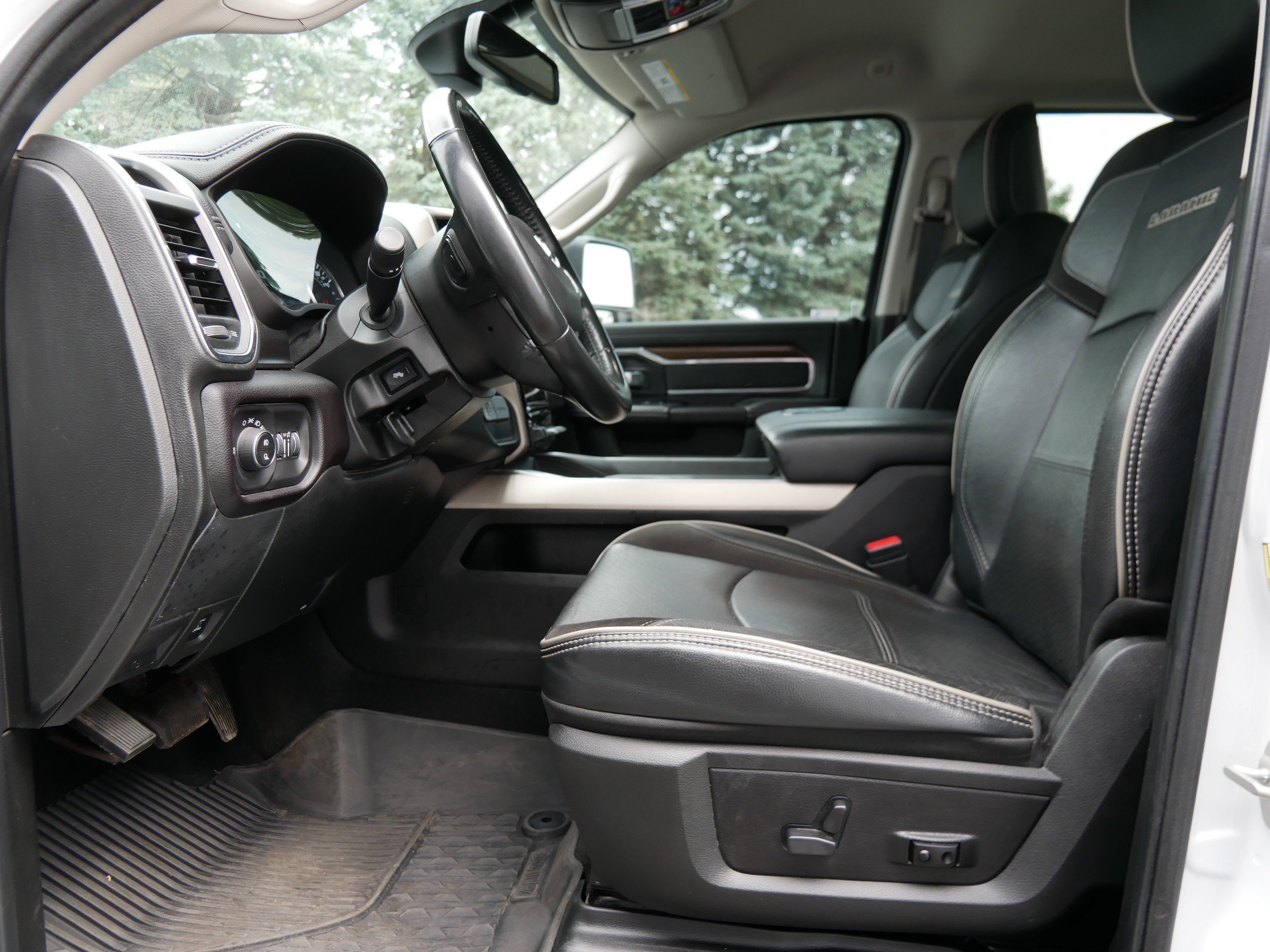 Used 2023 Bright White Clearcoat Ram Laramie image 10