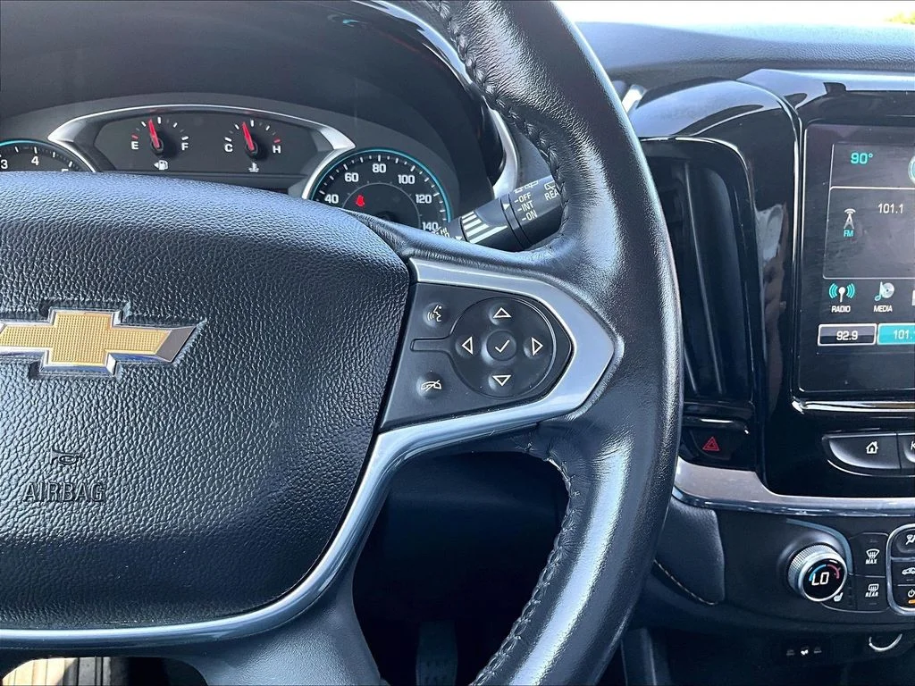 Used 2018 Gray Chevrolet LT image 15