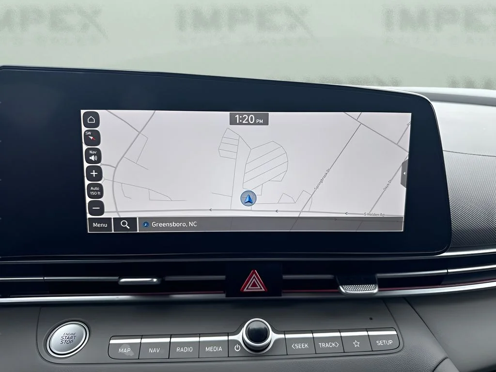 Used 2024 Blue Hyundai SEL image 10