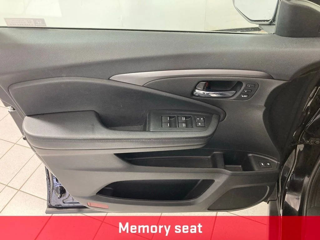Used 2021 Black Honda Special Edition image 13