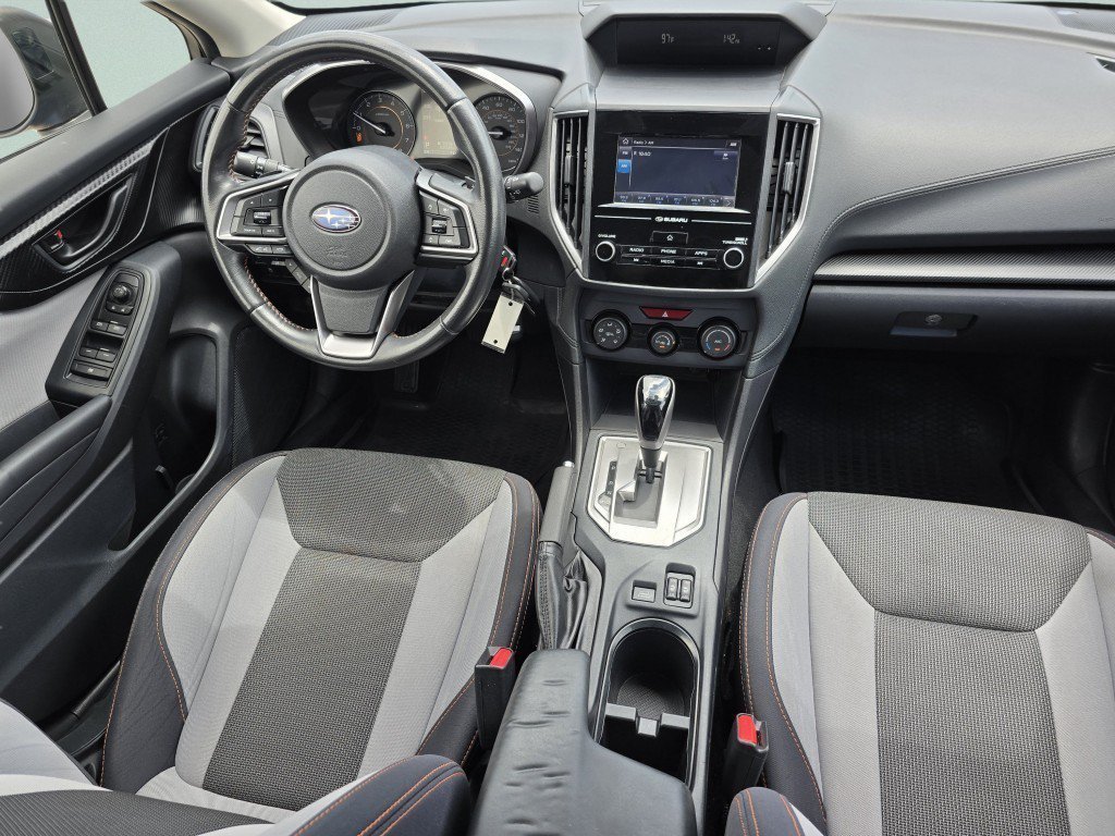 Certified Used 2018 Quartz Blue Pearl Subaru 2.0i Premium image 31