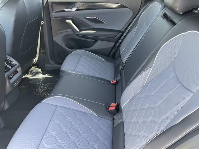 New 2026 White/off-white Volkswagen 2.0T SE R-Line Black image 25