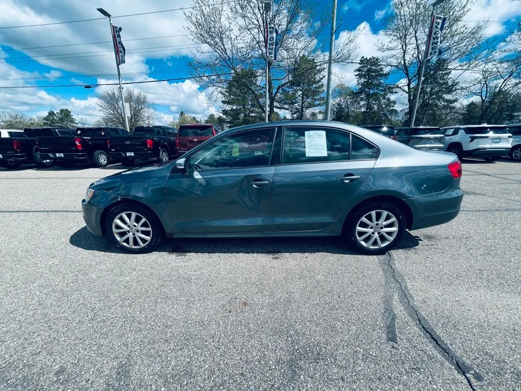 Used 2012 Volkswagen Jetta SE with VIN 3VWDX7AJ2CM466654 for sale in Fowlerville, MI