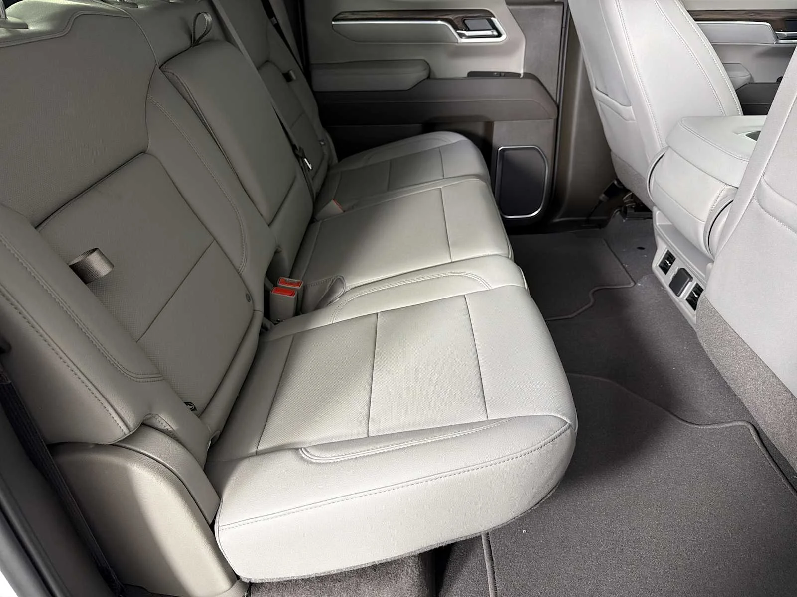 New 2026 Summit White GMC SLT image 13