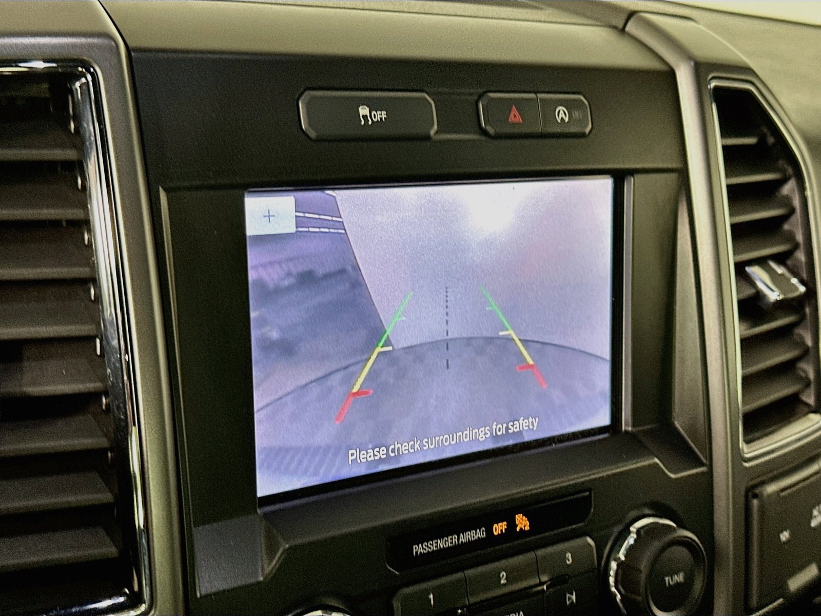 Used 2020 Gray Metallic Ford XLT image 13
