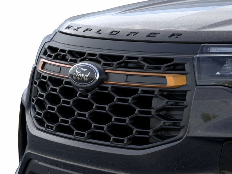 New 2026 Agate Black Metallic Ford Tremor® image 38