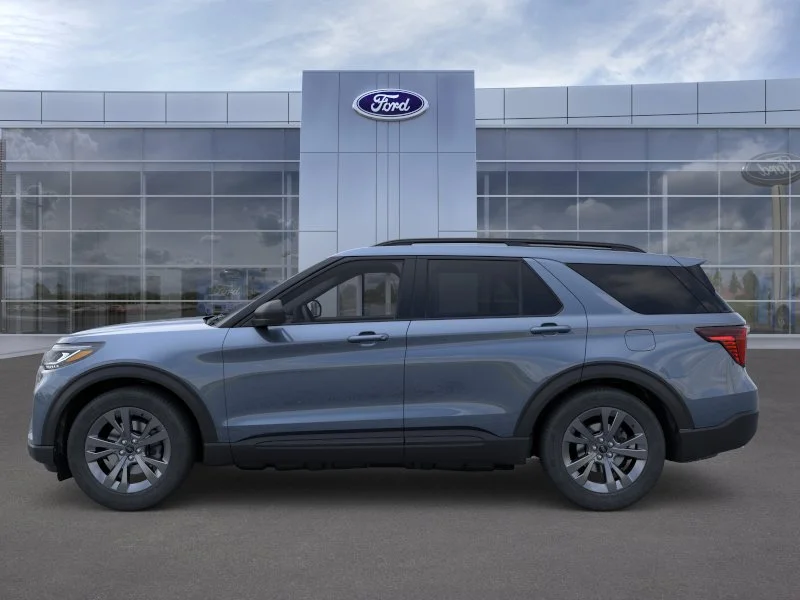New 2026 Vapor Blue Metallic Ford Active image 32
