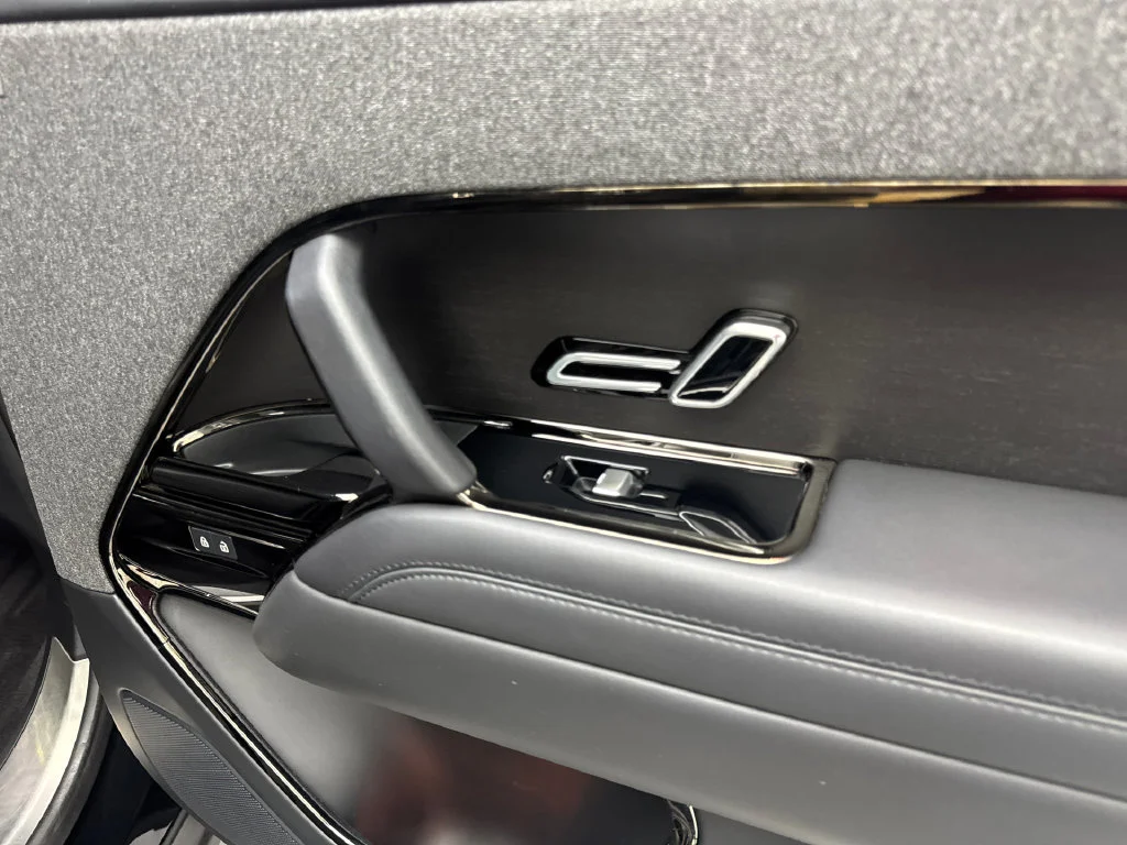 Used 2023 Black Land Rover SE image 44