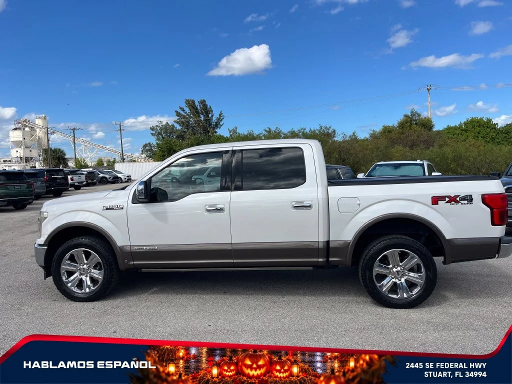 Used 2018  Ford XL image 4