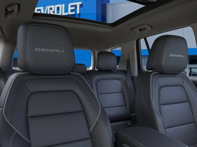 New 2027 Glacier White Tricoat GMC Denali image 24
