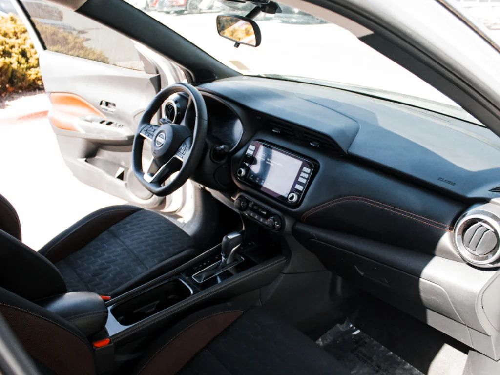 Used 2023 Qac - Aspen White Tr Nissan SR image 25