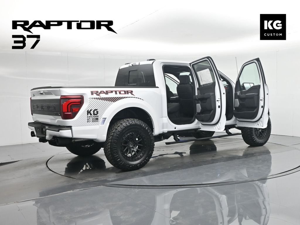 Used 2025 White Ford Raptor image 4