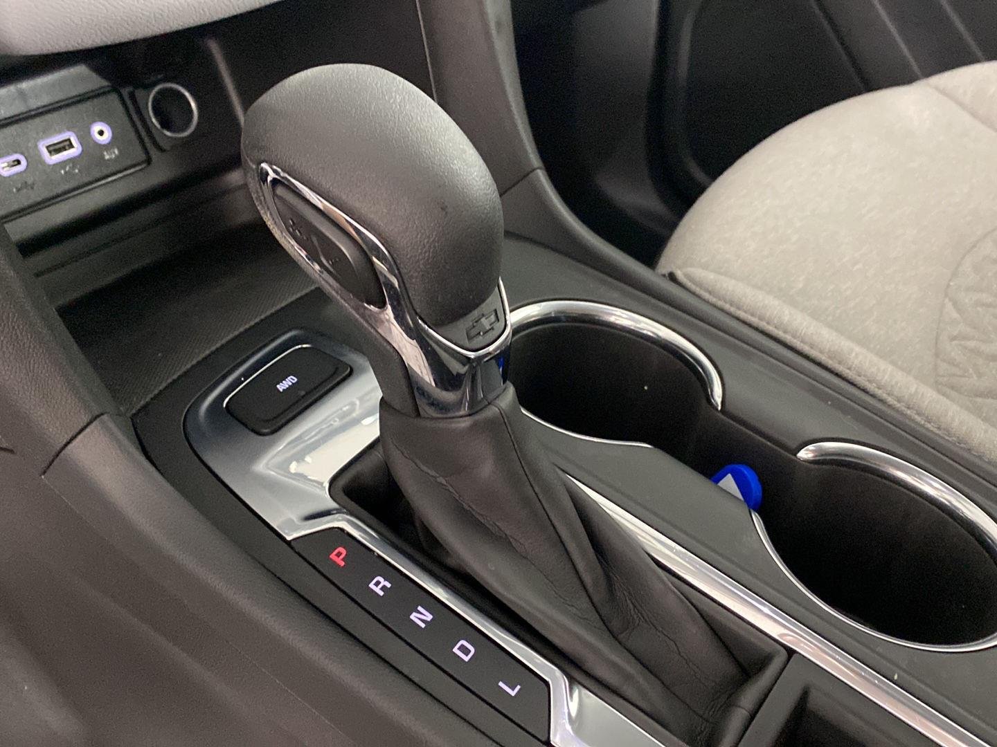 Used 2024 Summit White Chevrolet LS image 14