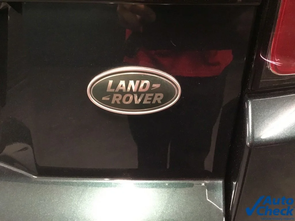 Used 2016 Green Land Rover HSE Dynamic image 16