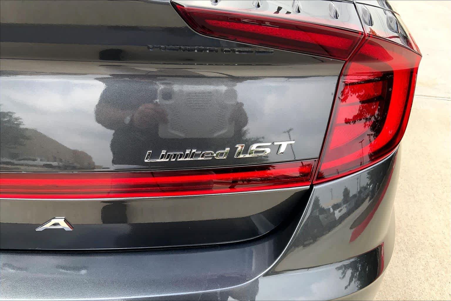 Used 2020 Portofino Gray Hyundai Limited image 10