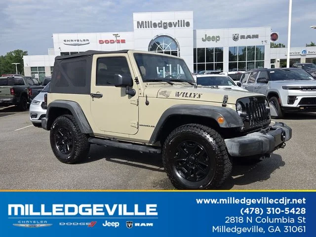 Used 2017  Jeep Sport image 1