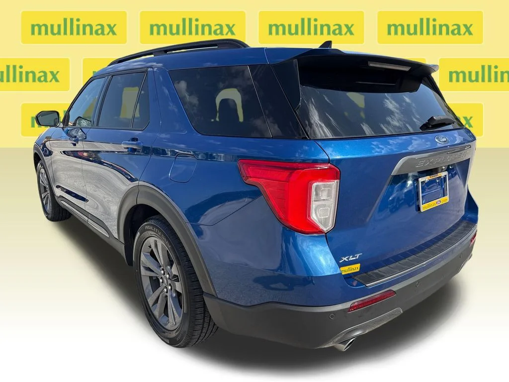Certified Used 2023 Blue Ford XLT image 9