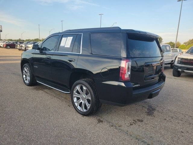 Used 2017 Onyx Black GMC SLE image 22