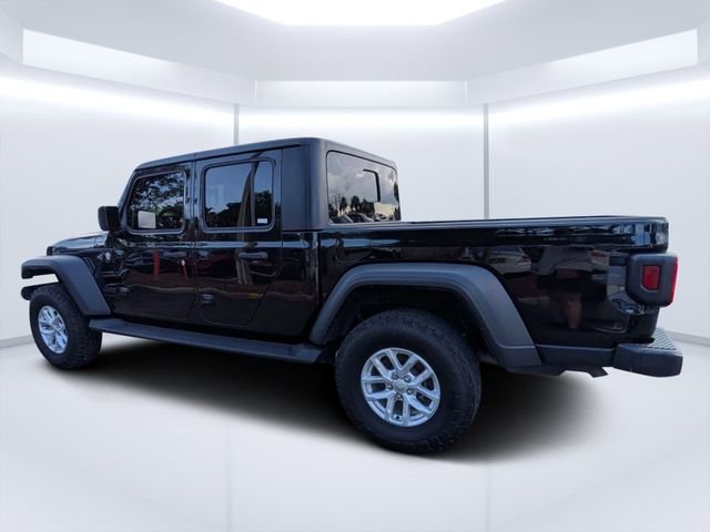 Used 2020 Black Jeep Sport image 5