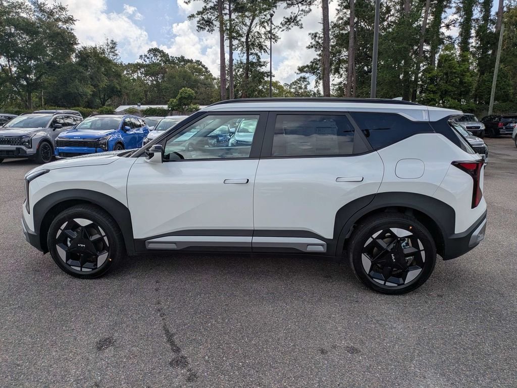 New 2027 Snow White Pearl Kia EX image 7