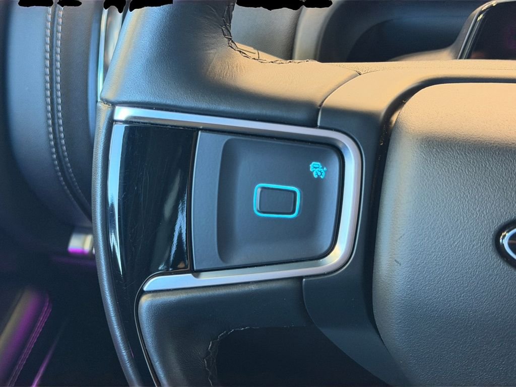 Used 2025 Gray Ford Platinum image 33