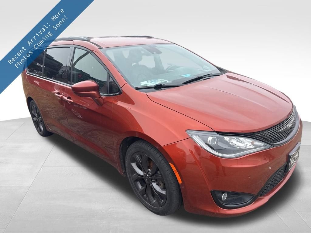 2018 Chrysler Pacifica Touring L Plus