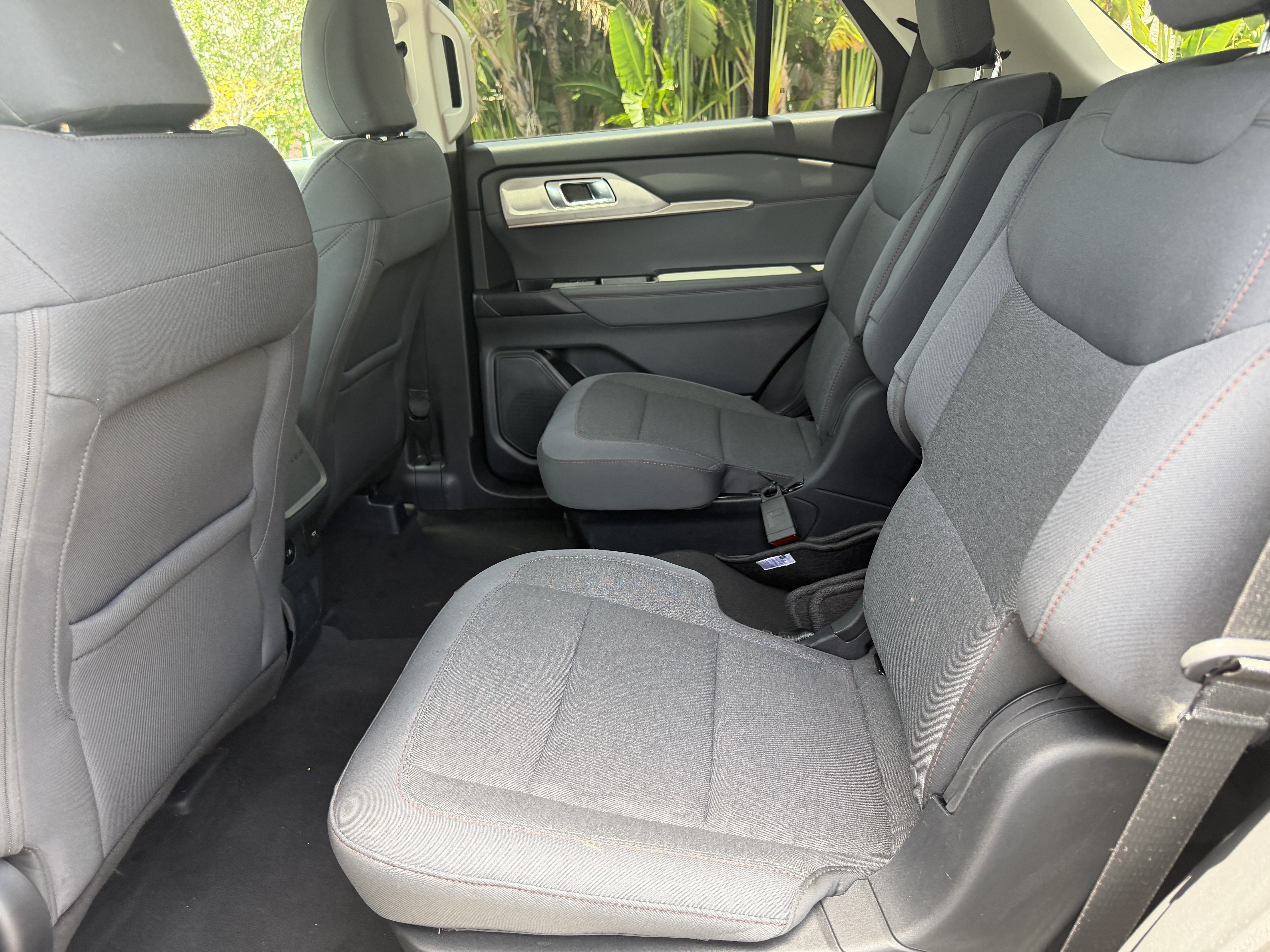 Used 2025 Black Metallic Ford Active image 20