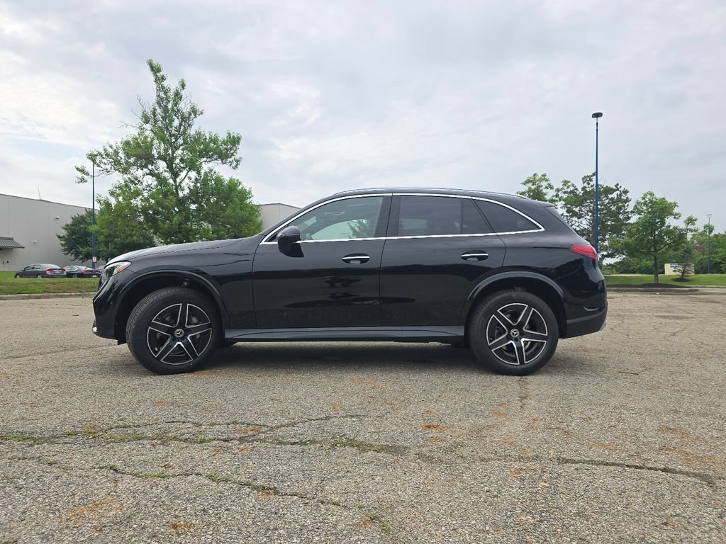 New 2026 Black Mercedes-Benz GLC 300 image 49