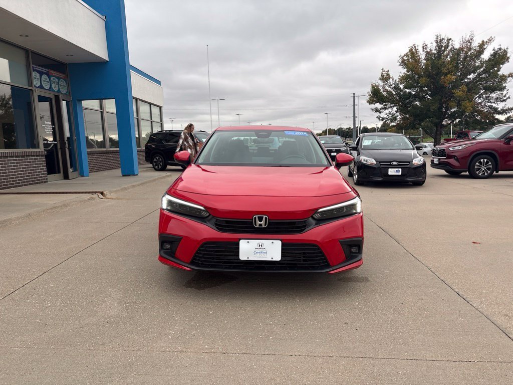 Certified Used 2024 Rallye Red Honda Touring image 45