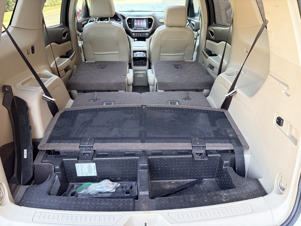 Used 2017 White Frost Tricoat GMC Denali image 26