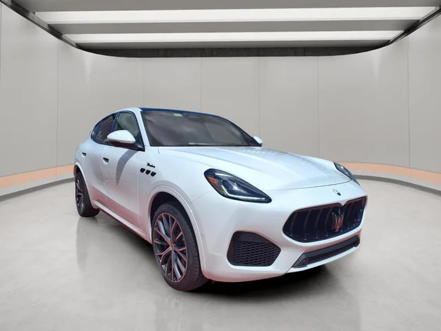 New 2026 Maserati Grecale Modena