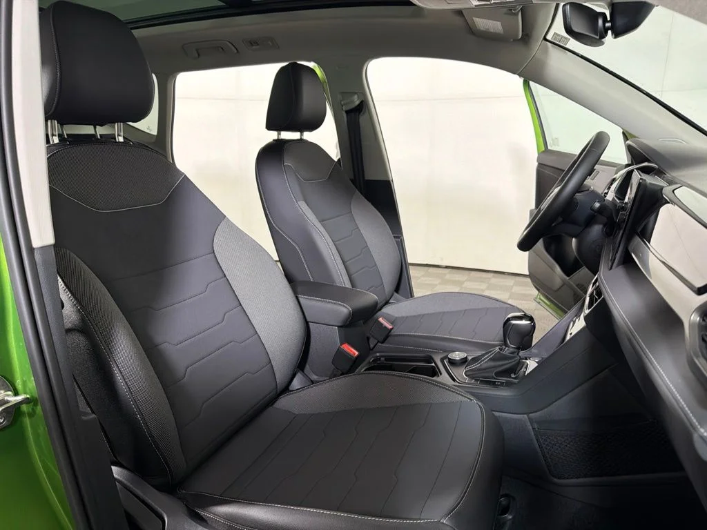 New 2026 Green Volkswagen 1.5T SE Black image 23