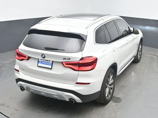 Used 2018 Alpine White BMW xDrive30i image 27