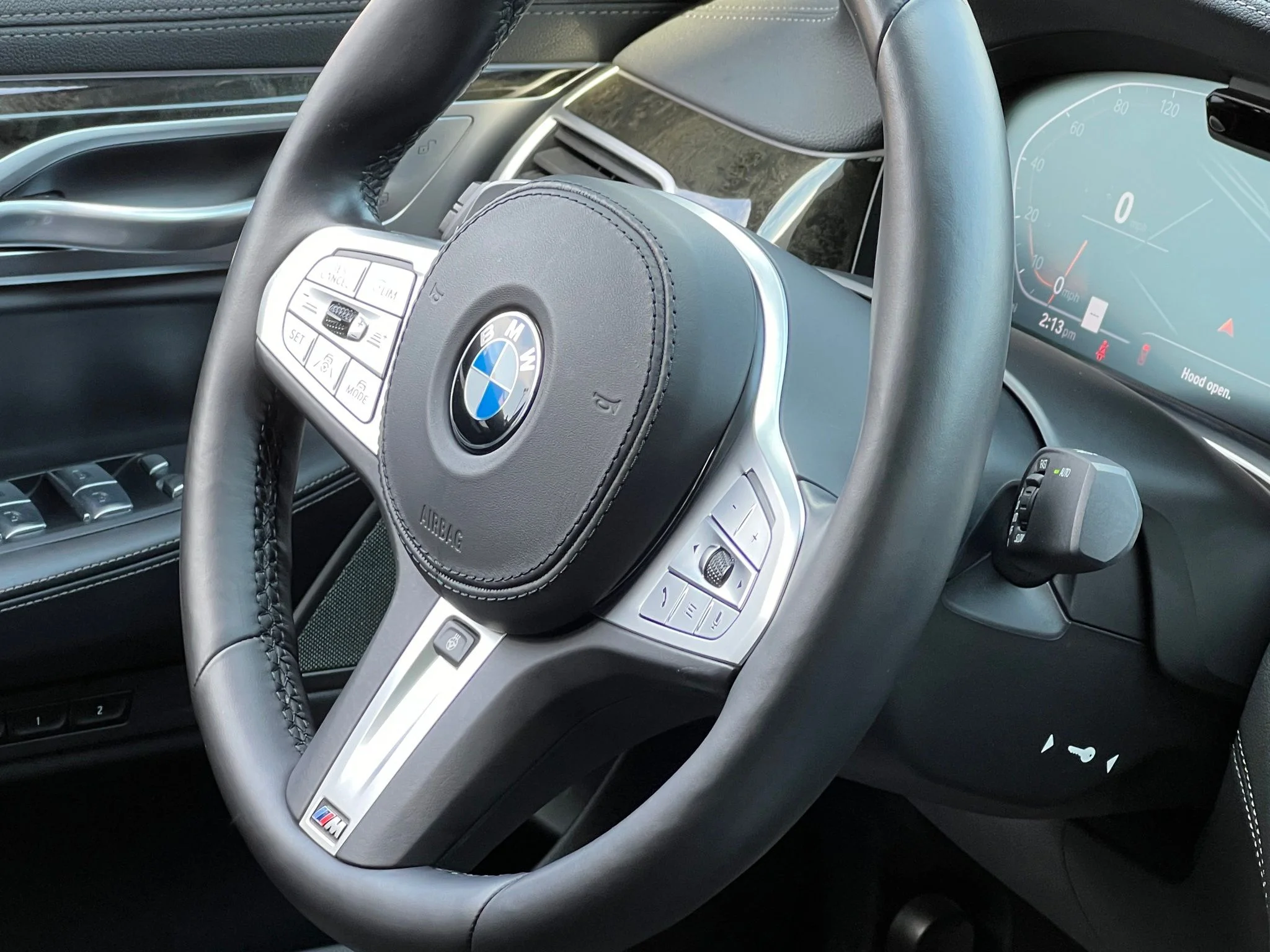 Used 2022 Blue BMW 750i xDrive image 41