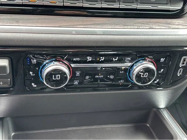 New 2026 Onyx Black GMC SLT image 19