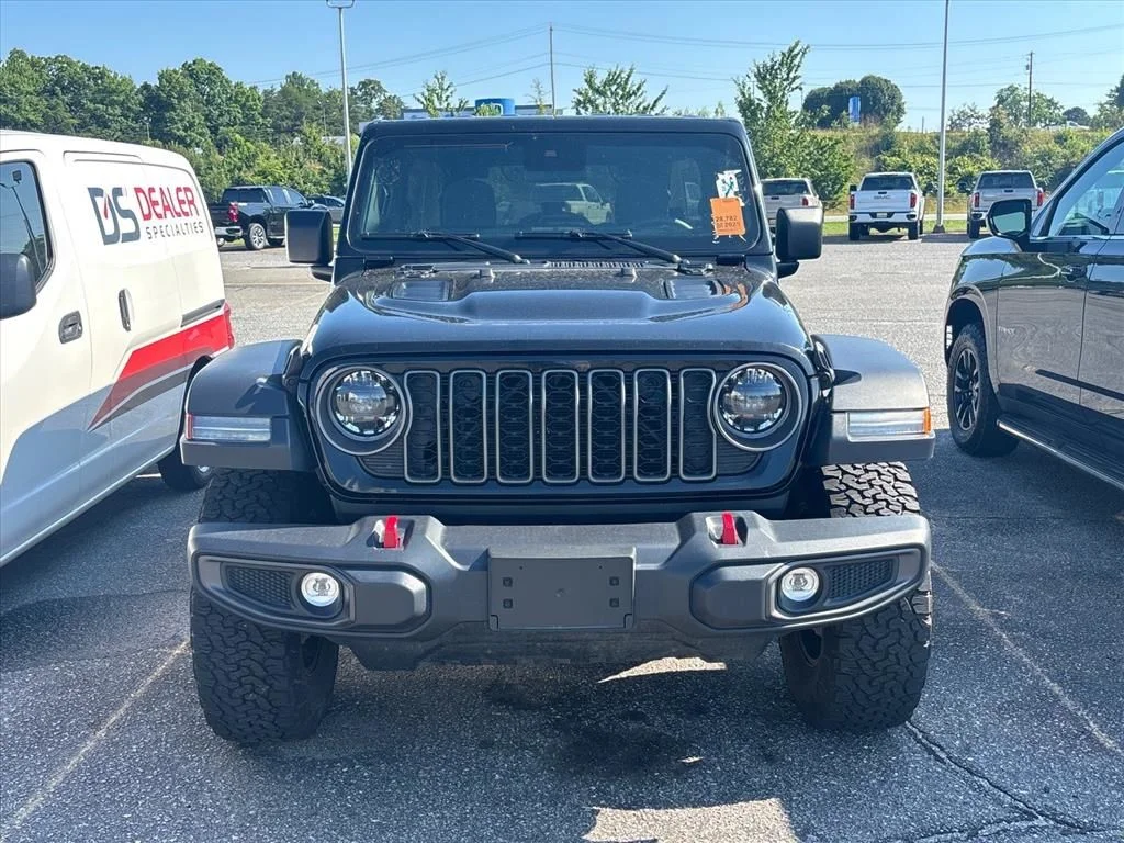 Used 2025 Black Jeep Rubicon image 4