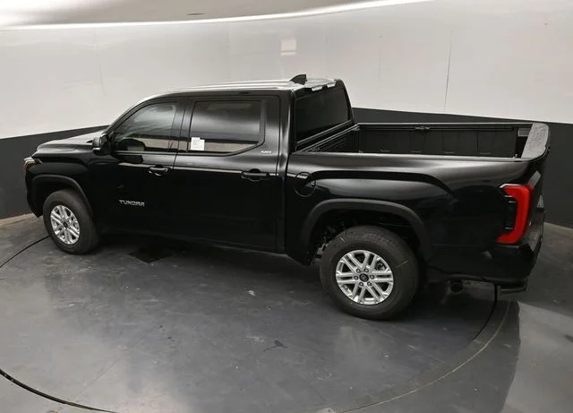 2026 Toyota Tundra SR5 - Photo 29