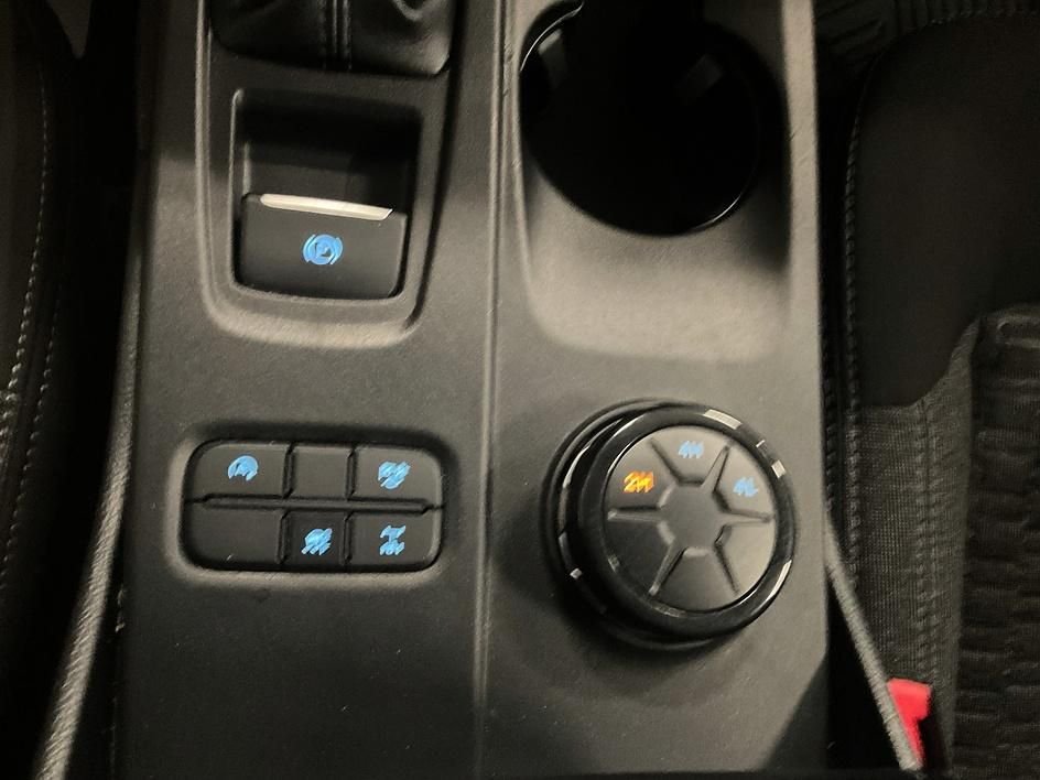 Used 2024 White Ford XLT image 19