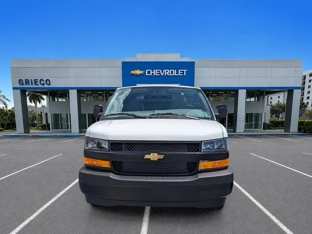 2025 Chevrolet Express Cargo Work Van - Photo 22