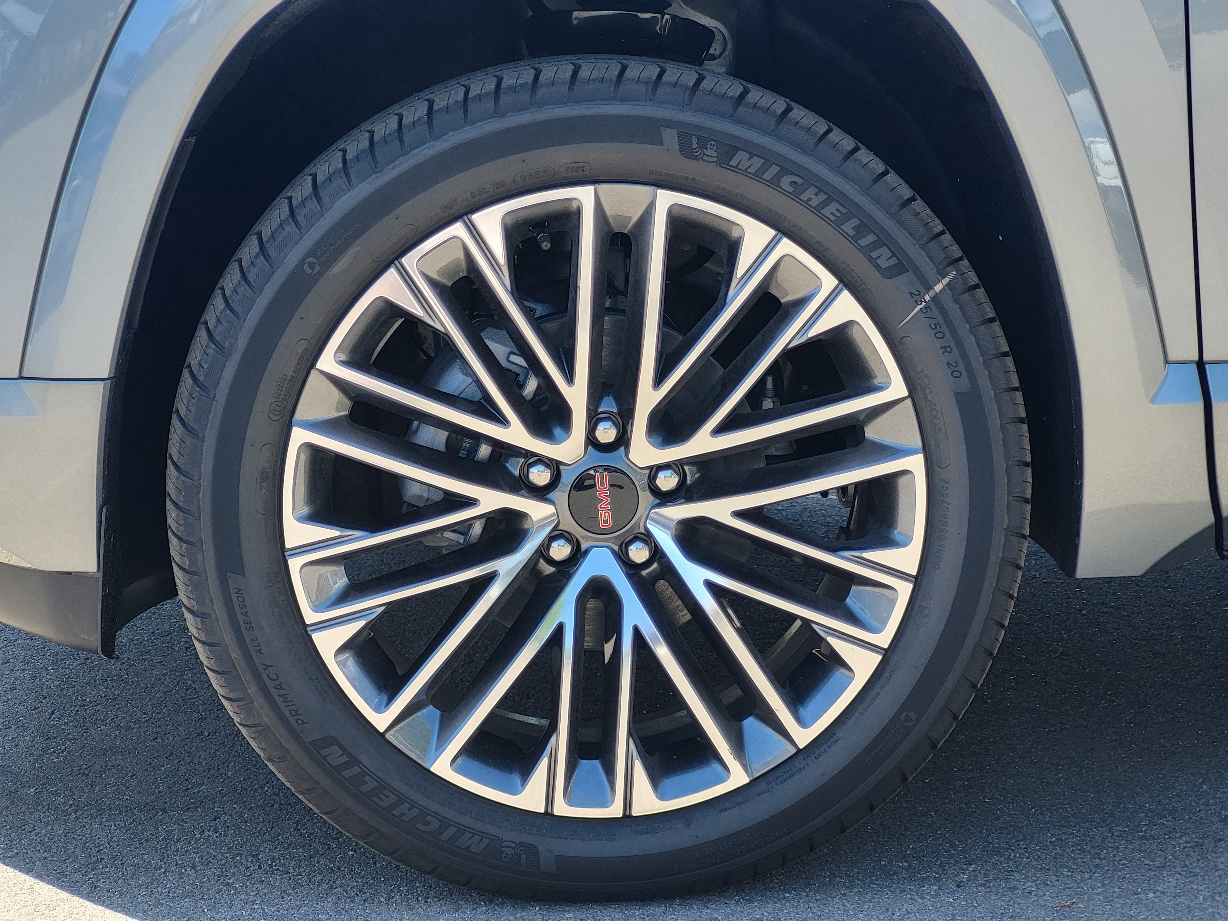 2026 GMC Terrain Denali - Photo 10
